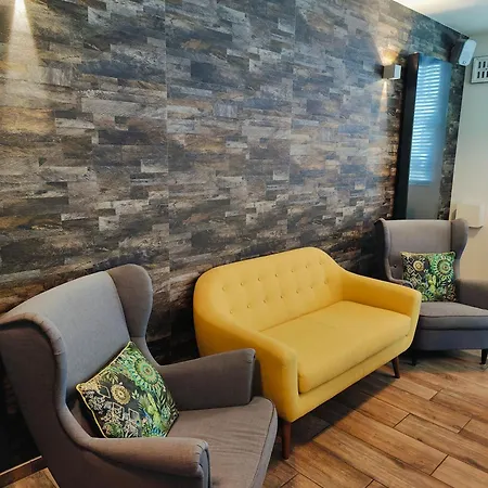 Ladeuze Hotel Lovaň