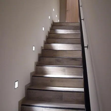 Ladeuze 3* Lovaň